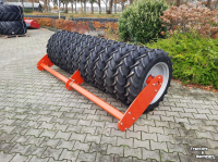 Front tyre packer Farmax Bandenpakker - bandenrol