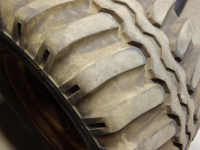 Wheels, Tyres, Rims & Dual spacers  Onbekend 550/45x22.5 wiel 8-221-275