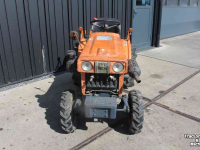 Horticultural Tractors Kubota B5001 4WD minitrekker minitractor handgeschakeld