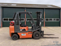 Forklift Nissan 2,5 ton