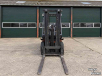 Forklift Nissan 2,5 ton