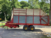 Self-loading wagon Taarup 1030