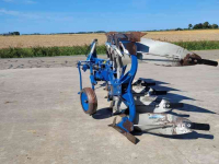 Ploughs  BX4975F (4 Schaar wentelploeg)