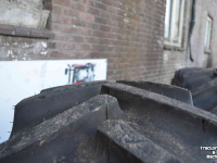 Wheels, Tyres, Rims & Dual spacers Mitas 440/65r28