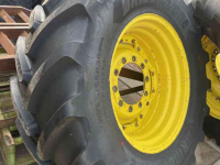Wheels, Tyres, Rims & Dual spacers Bridgestone 540/65R30 NIEUW