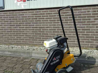 Vibrating plates Giant GP1345 G