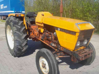 Tractor Renault 89