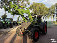 Tractor Fendt 211 Vario met bosbouwbescherming / forestry protection