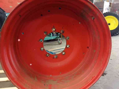 Wheels, Tyres, Rims & Dual spacers Fendt 23X38