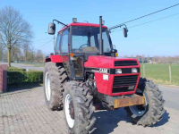 Tractor Case-IH 1494 4x4 Hydrashift