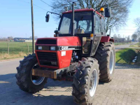 Tractor Case-IH 1494 4x4 Hydrashift