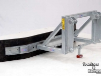 Other agricultural transport equipment and accessories Qmac Rubber yard scraper hookup Schaeff 833-843-853