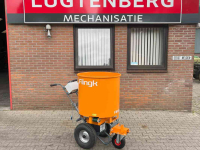 Sawdust spreader for boxes Flingk SE 250 elektrische zaagselstrooier diversen