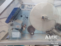 Other conveying equipment and accessories Manter Manter M1 Clipper  Clipper M1 Manter buisnet verpakkingsmachine wijnglas label tubular netting machine schlauchnetz Verpackungsmaschine
