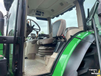 Tractor John Deere 6105R