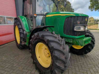 Tractor John Deere 6220 Premium
