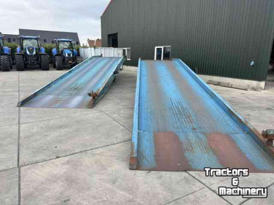 Other transport and industrial equipment and accessories  storax oprijbrug laadbrug 10 ton