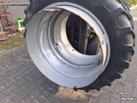 Wheels, Tyres, Rims & Dual spacers Michelin 12.4/38