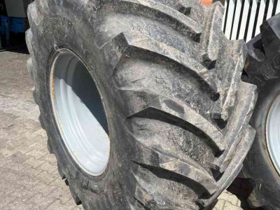 Wheels, Tyres, Rims & Dual spacers Alliance 800/65R32 Agristar banden op 10 gaats velg