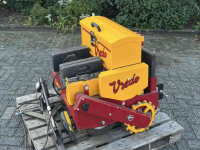 Overseeder Vredo Turf fix mini doorzaaimachine 63 cm