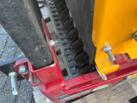 Overseeder Vredo Turf fix mini doorzaaimachine 63 cm