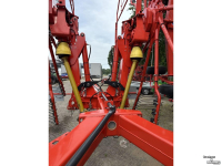 Rake Kuhn GA8121