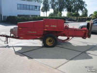Balers New Holland Hayliner 386