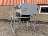 Other conveying equipment and accessories Skals BM908, borstelmachine