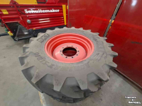Wheels, Tyres, Rims & Dual spacers BKT 540/65R30 AgriMax Sirio