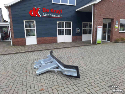 Rubber yard scraper  Heavy-Duty CW30 rubberschuif 255 cm / modderschuif / wegenschuif