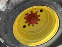 Wheels, Tyres, Rims & Dual spacers BKT VF 600/60R30