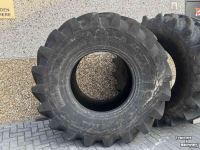 Wheels, Tyres, Rims & Dual spacers BKT Set Agrimax Teris 800/65R32 54mm  IDEX 178