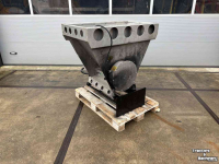 Snow Removal Equipment Giant Giant- Delimbe zoutstrooier T11.3-250