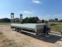 Low loader / Semi trailer  Möslein dieplader Oprijwagen