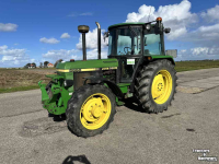 Tractor John Deere 2850