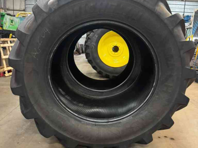 Wheels, Tyres, Rims & Dual spacers Michelin 900/50R42