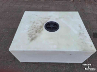 Diverse used spare-parts Bema Watertank / Watervoorraadtank / Watervat / Waterbuffer 100 ltr
