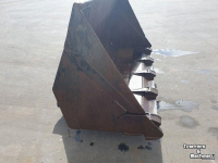 Loading buckets  Grondbak