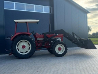 Tractor Case 844