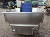Other conveying equipment and accessories  Natte bunker elevator, RVS