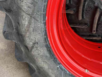 Wheels, Tyres, Rims & Dual spacers  Dubbellucht 520/85R46  naast  710/70R42