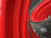 Wheels, Tyres, Rims & Dual spacers  Dubbellucht 520/85R46  naast  710/70R42