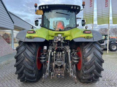 Tractor Claas Axion 810 Cmatic