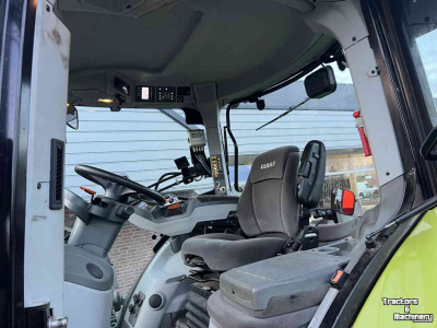 Tractor Claas Axion 810 Cmatic