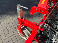 Inter-row cultivator  Alm hangestuurde schoffelmachine