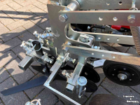 Inter-row cultivator  Alm hangestuurde schoffelmachine