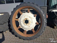 Wheels, Tyres, Rims & Dual spacers Michelin 8.3/44
