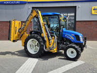 Small-track Tractor New Holland Boomer 3050 met Bos Maaiarm