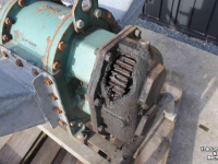 Manure pump De Boer B210T dubbel 8 mestpomp verdringerpomp lobbenpomp