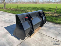 Loading buckets Hekamp Schaeff grondbak 1.85m